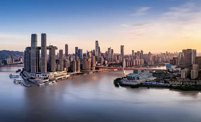 做“兩個確立” 的堅定捍衛者