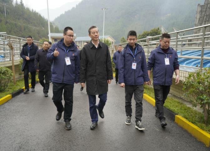 重慶市生態環境局黨組書記吳盛海赴巫溪縣、城口縣調研生態環保工作