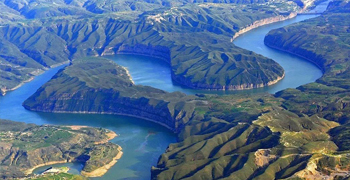 長江/黃河源頭區(qū)生態(tài)環(huán)境保護研討暨長江中心青海駐點現(xiàn)場推進會順利召開