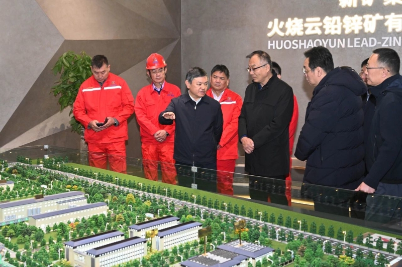 生態環境部部長黃潤秋赴新疆維吾爾自治區和新疆生產建設兵團調研生態環境保護工作